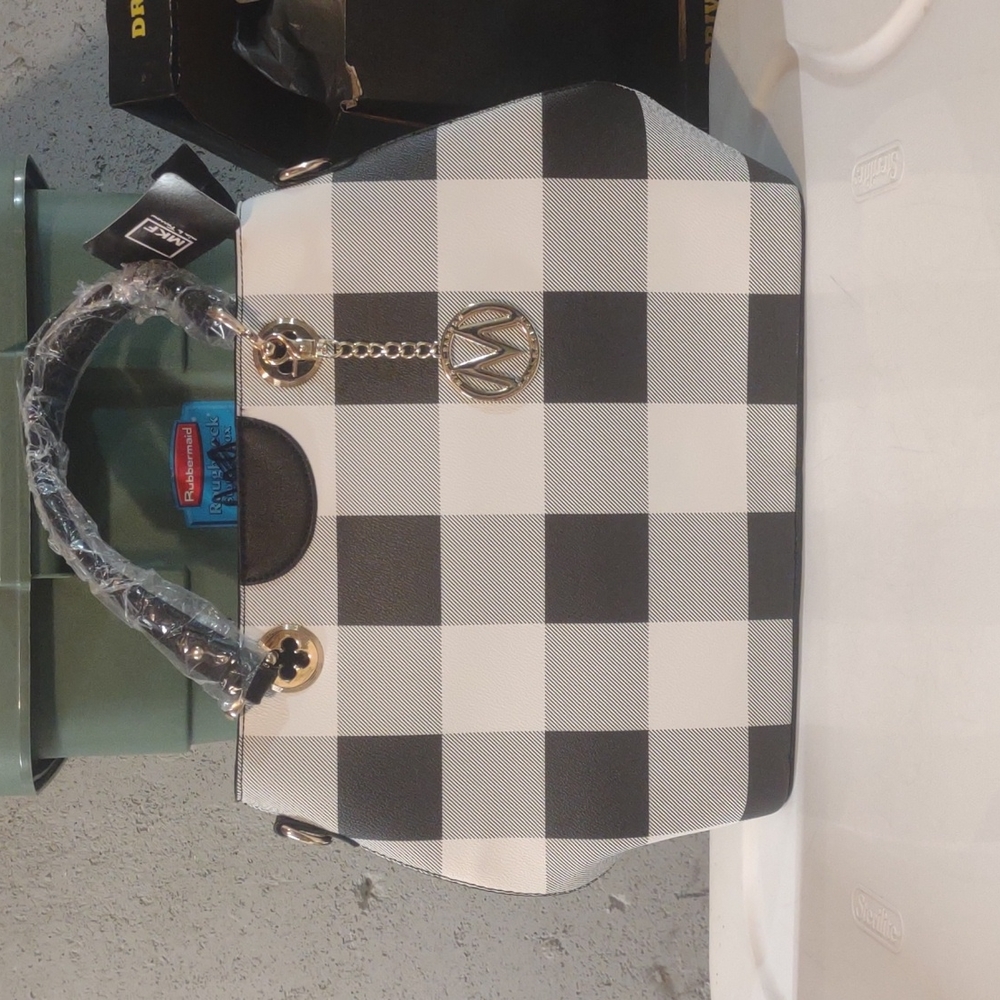 Mia k Farrow purse
